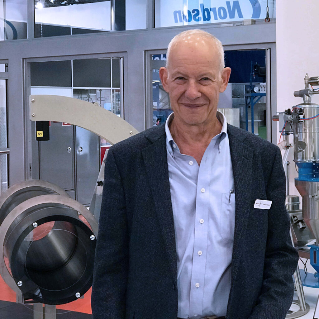 Global exhibition design expert